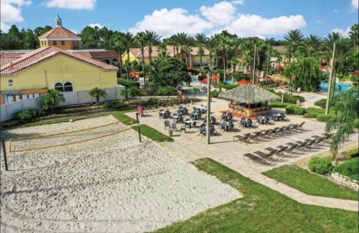 Serene Family Friendly Townhouse In The Wonderful Regal Palms ダベンポート エクステリア 写真